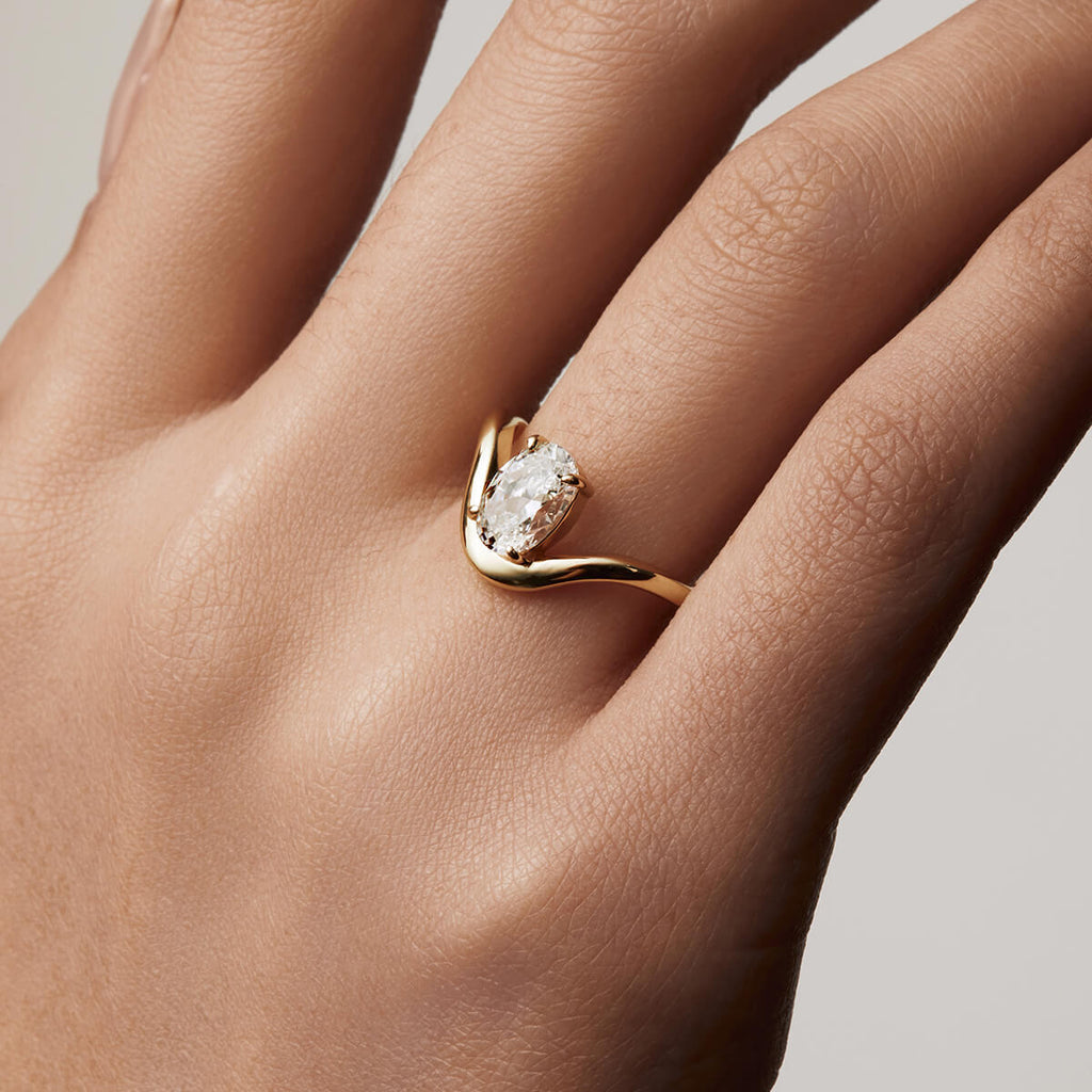 1Alaia Ring