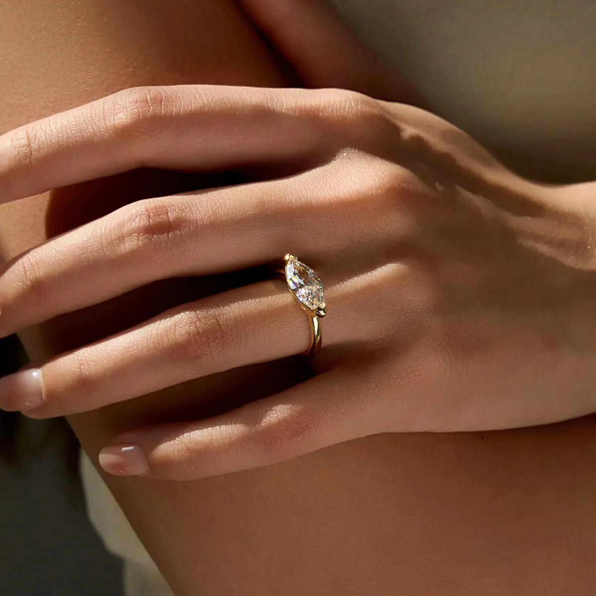 1Maura Ring