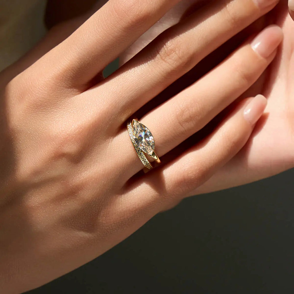 1Maura Ring